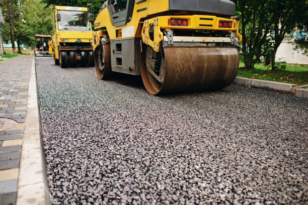 Best Driveway Paving Contractor  in Greenfield, MO